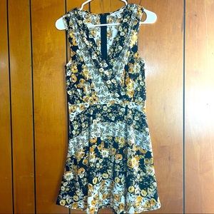 Super cute speechless dress black white yellow floral floral dress size XS